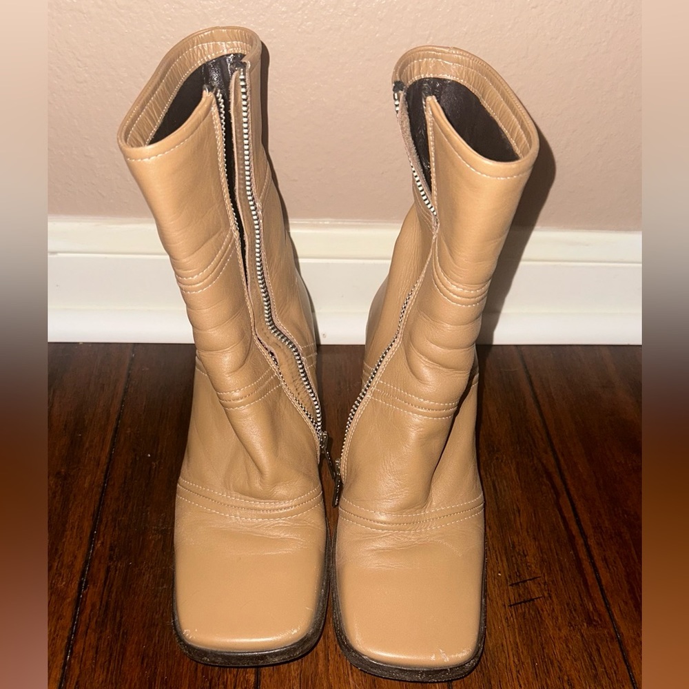 Goffredo Fantini Italy Tan Leather Zip Low Calf Boots Women Sz 36 EU (Sz 6 USA)